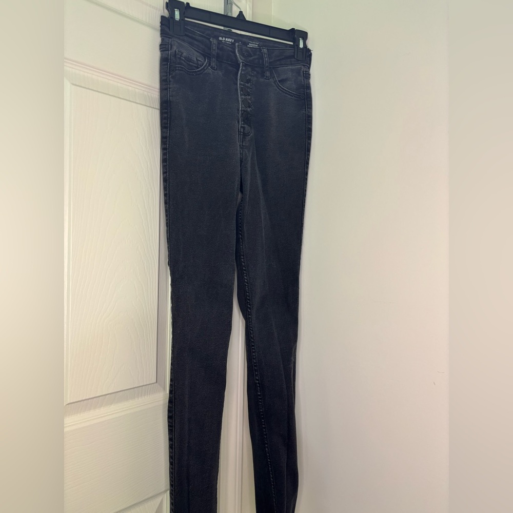 Old Navy Women's Charcoal Skinny Jeans